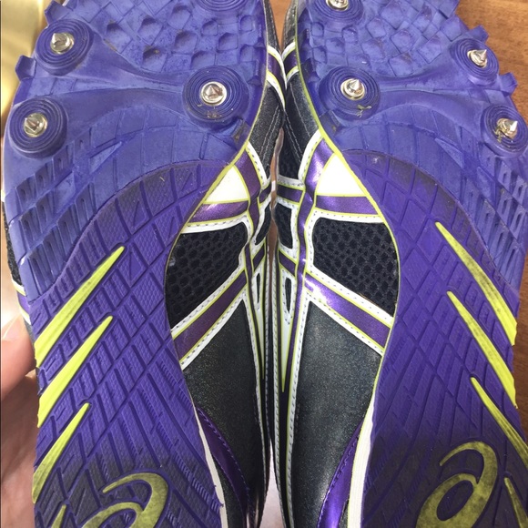 ASICS Track and Field Spikes Shoes - Picture 3 of 4